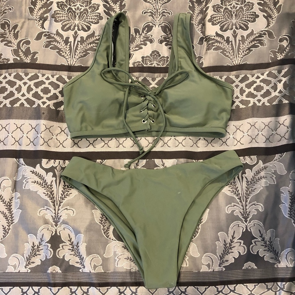 BATHING SUIT